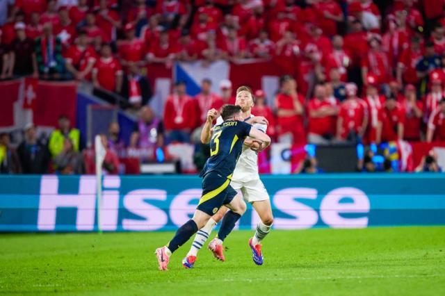 瑞士苏格兰打出高质量平局，又见世界波先生沙奇里